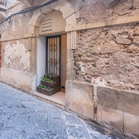 Casa Pepes Centro Ortigia 아파트 *